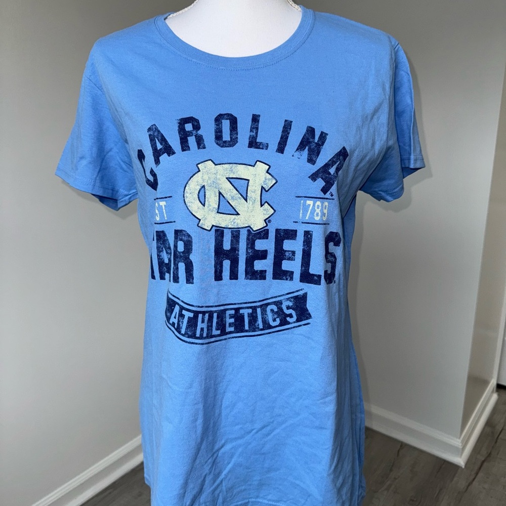 UNC Tar Heels‎ Carolina Blue T-Shirt L Ladies New Agenda Gildan Heavy Cotton NWT